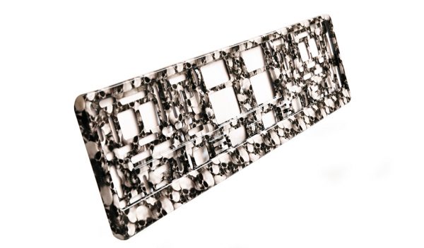 Hydrographic surround Skulls